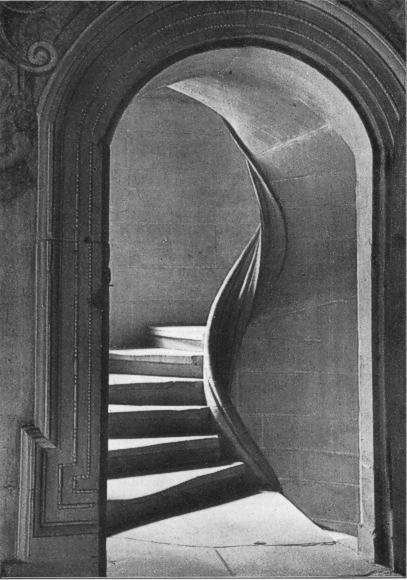 Renaissance-Wendeltreppe in der Kanzlei. Foto: E.v.Pagenhardt. Badische Hemat 46 (1966) S. 27