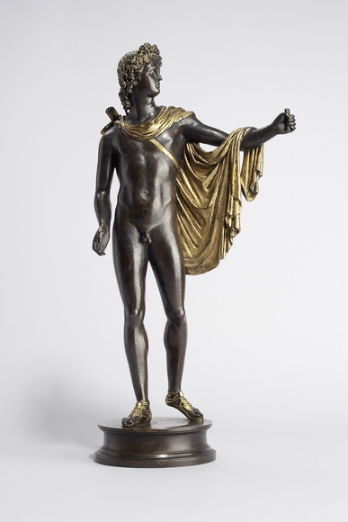 Pier Jacopo Alari Bonacolsi, gen. Antico (um 1460–1528), Apoll vom Belvedere, Mantua, 1497/1498. Teilvergoldete Bronze, Augen in Silber eingelegt,