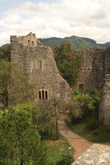 Burg Badenweiler, Blick in den Innenhof