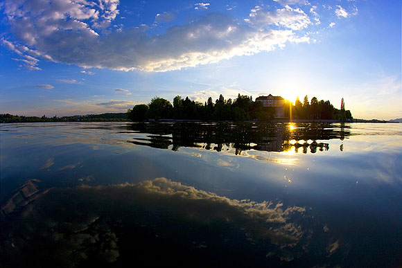 Insel Mainau vom Schiff aus gesehen