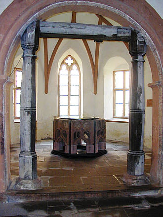 Brunnenhaus im Kloster Bronnbach