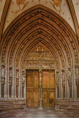 Portal der Vorhalle
