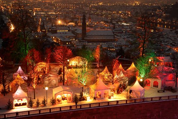 Schloss Heidelberg: Weihnachtsmarkt auf der Terrasse des Stückgartens. Foto: Mike Niederauer/ssg