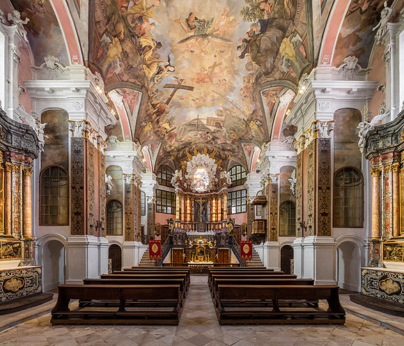 Rastatt, Schlosskirche, Innenaufnahme
