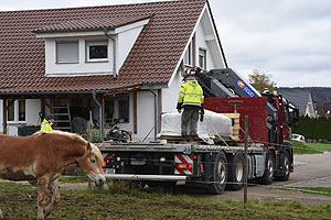 Abtransport des gesicherten Fundstücks