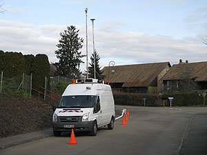 Im Hochschwarzwald und im Elsass führten Forschende des Max-Planck-Instituts für Chemie umfangreiche Emissions- und Immissionsmessungen an und in der Umgebung von Holzverbrennungsanlagen durch. Foto: Friederike Fachinger, MPIC