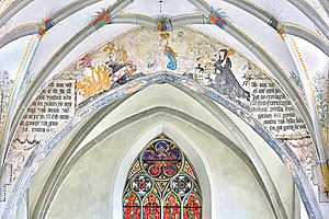 Kloster Heiligkreuztal, Fresken an der Stirnwand (Schildbogen) zum Chor. 